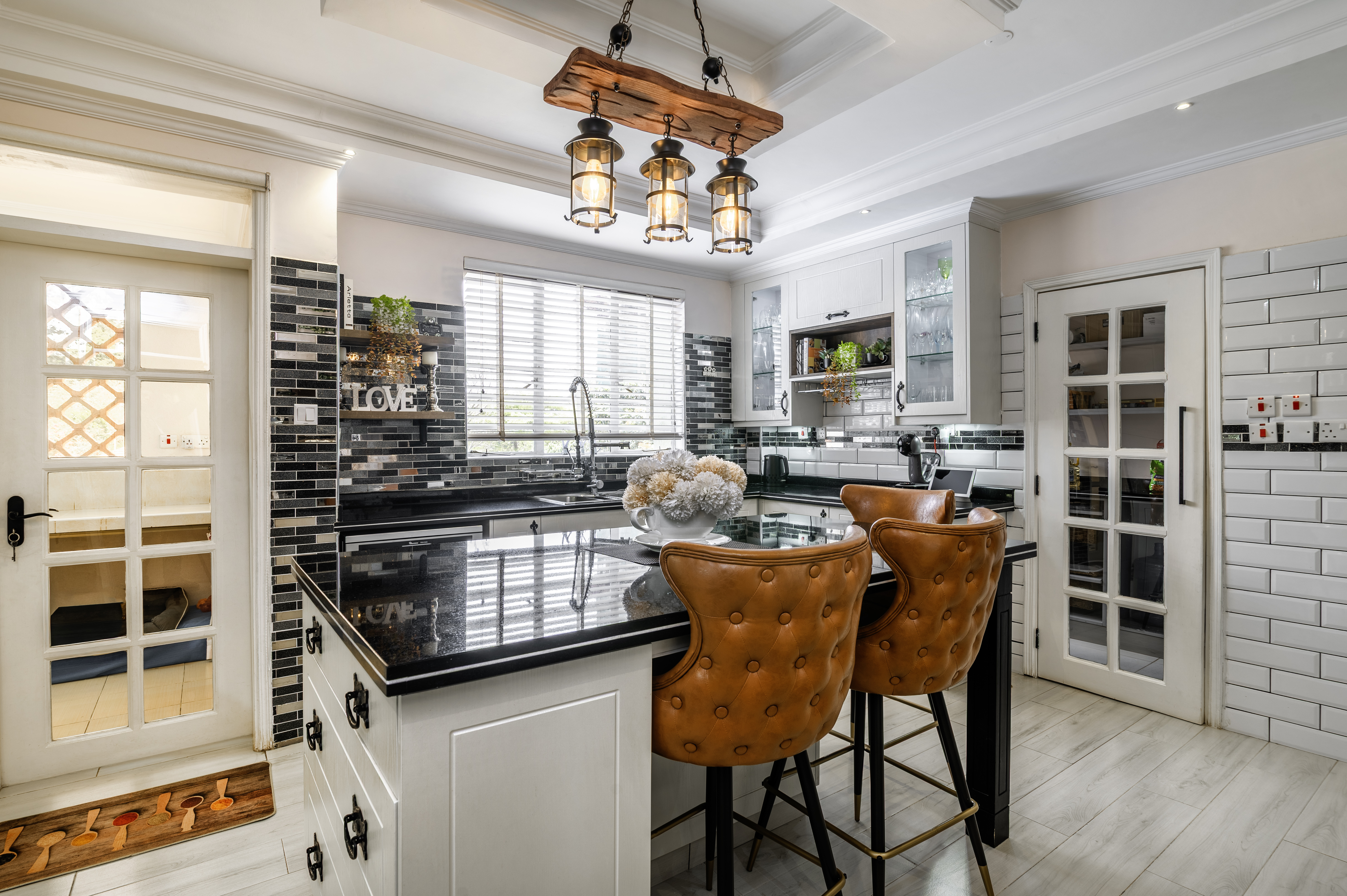 Elegant 3 BR + SQ for Sale in Kileleshwa - Image 9