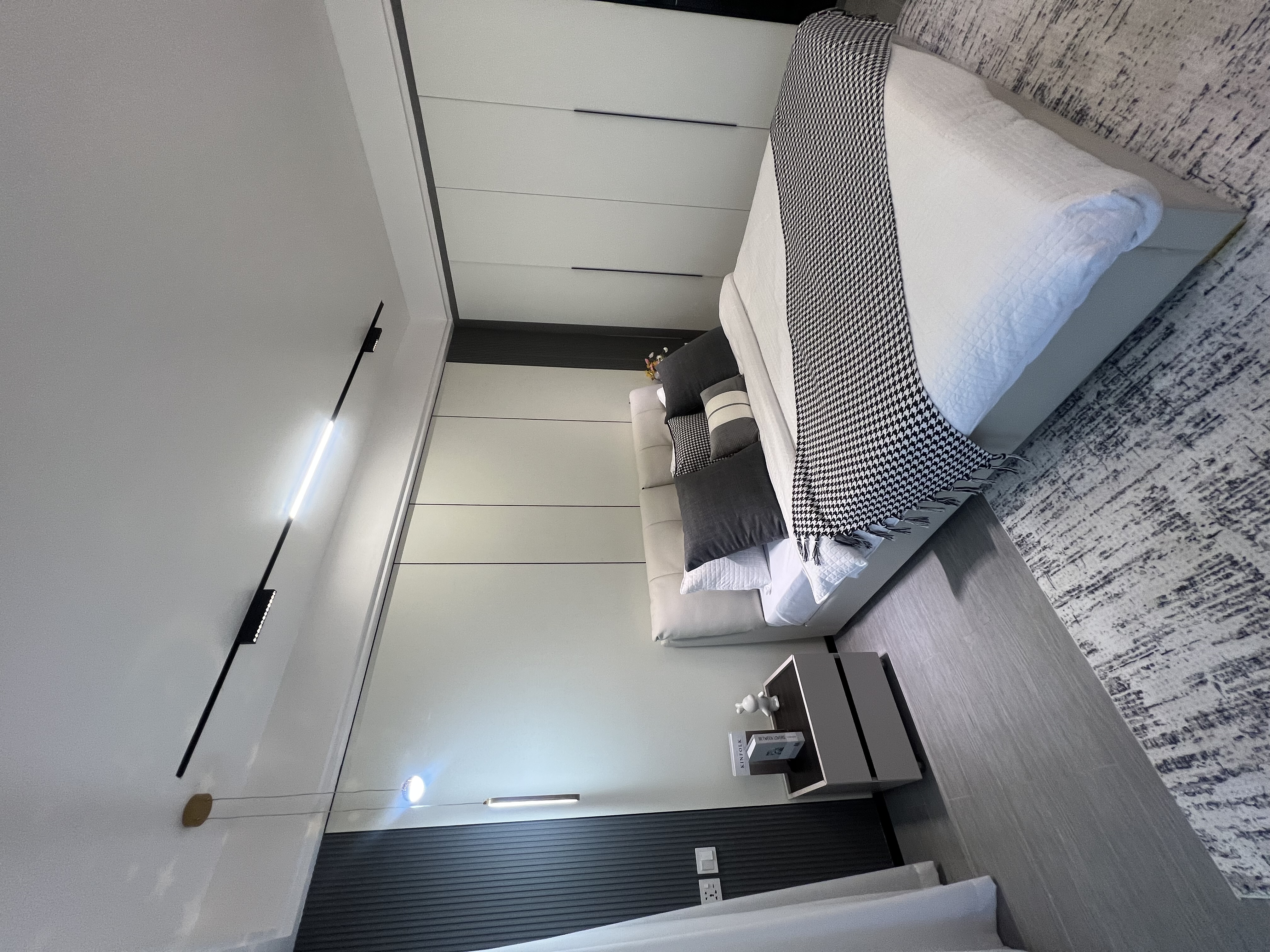 Modern 3 BR apartment for sale in Westlands - Image 5