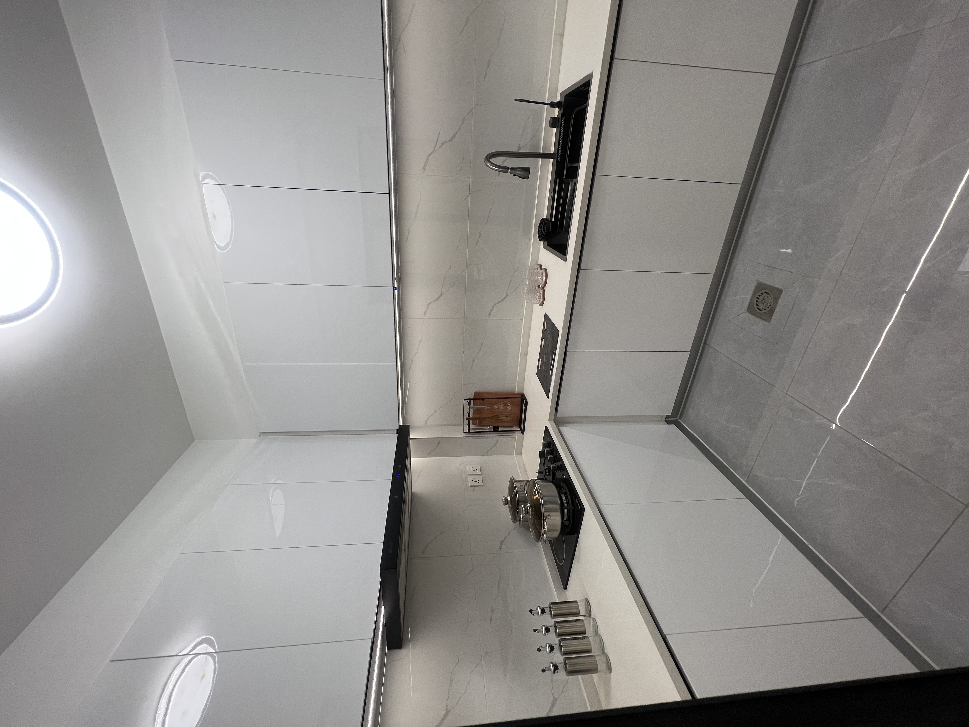 Modern 3 BR apartment for sale in Westlands - Image 3