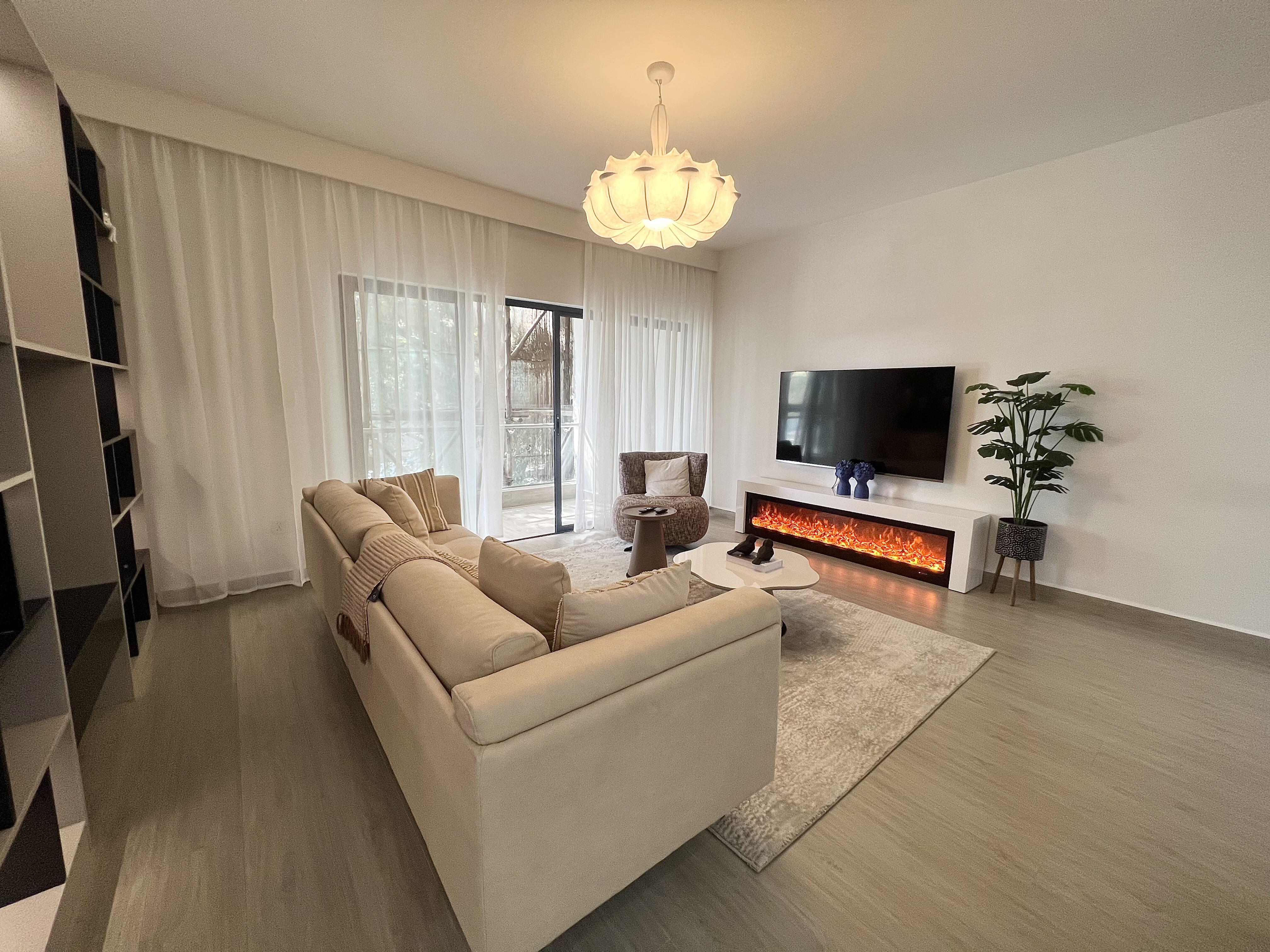 Modern 2 BR apartment for sale in Kilimani - Image 2