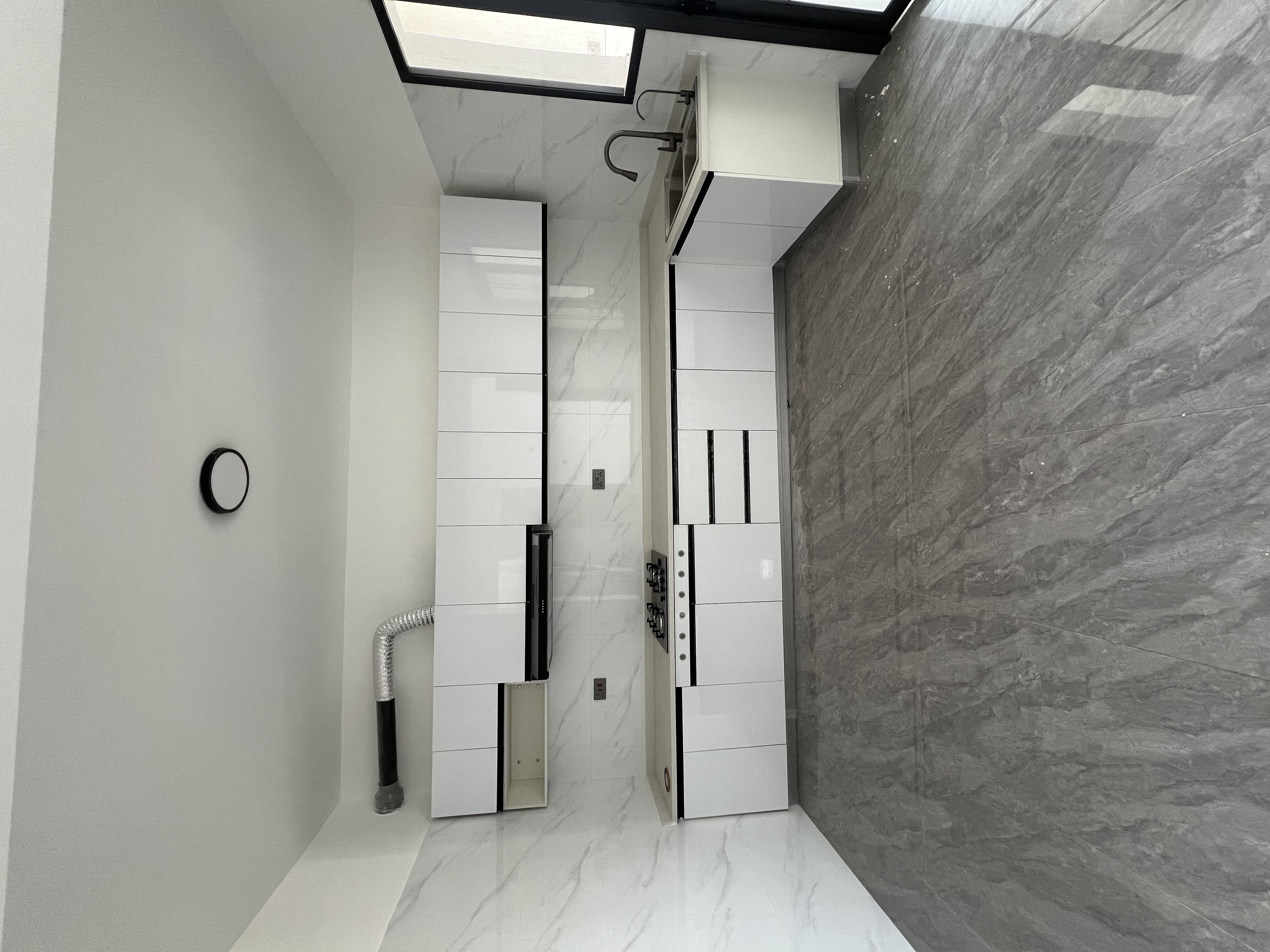 3 BR penthouse for sale in Lavington - Image 2