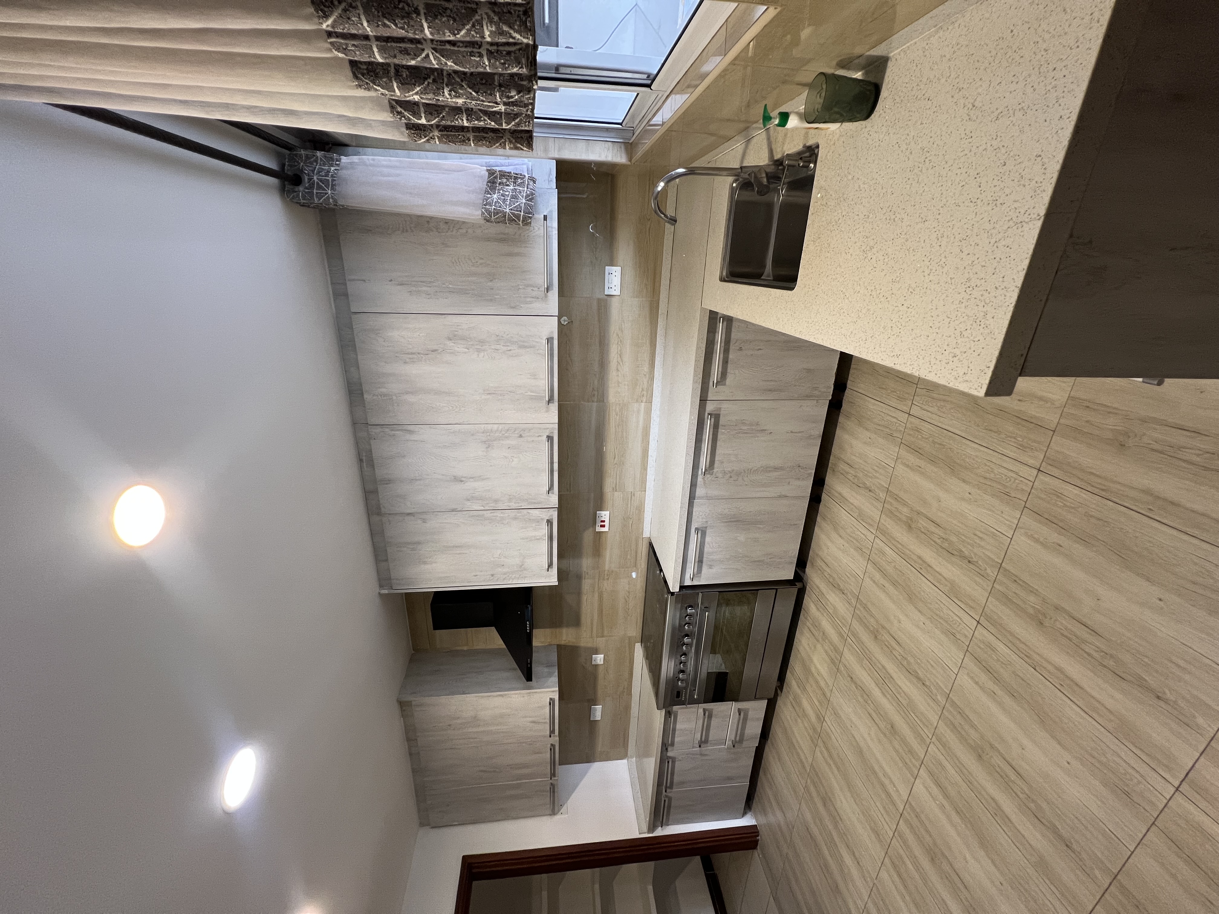 Charming 4 BR duplex apartment to let in Kilimani - Image 4