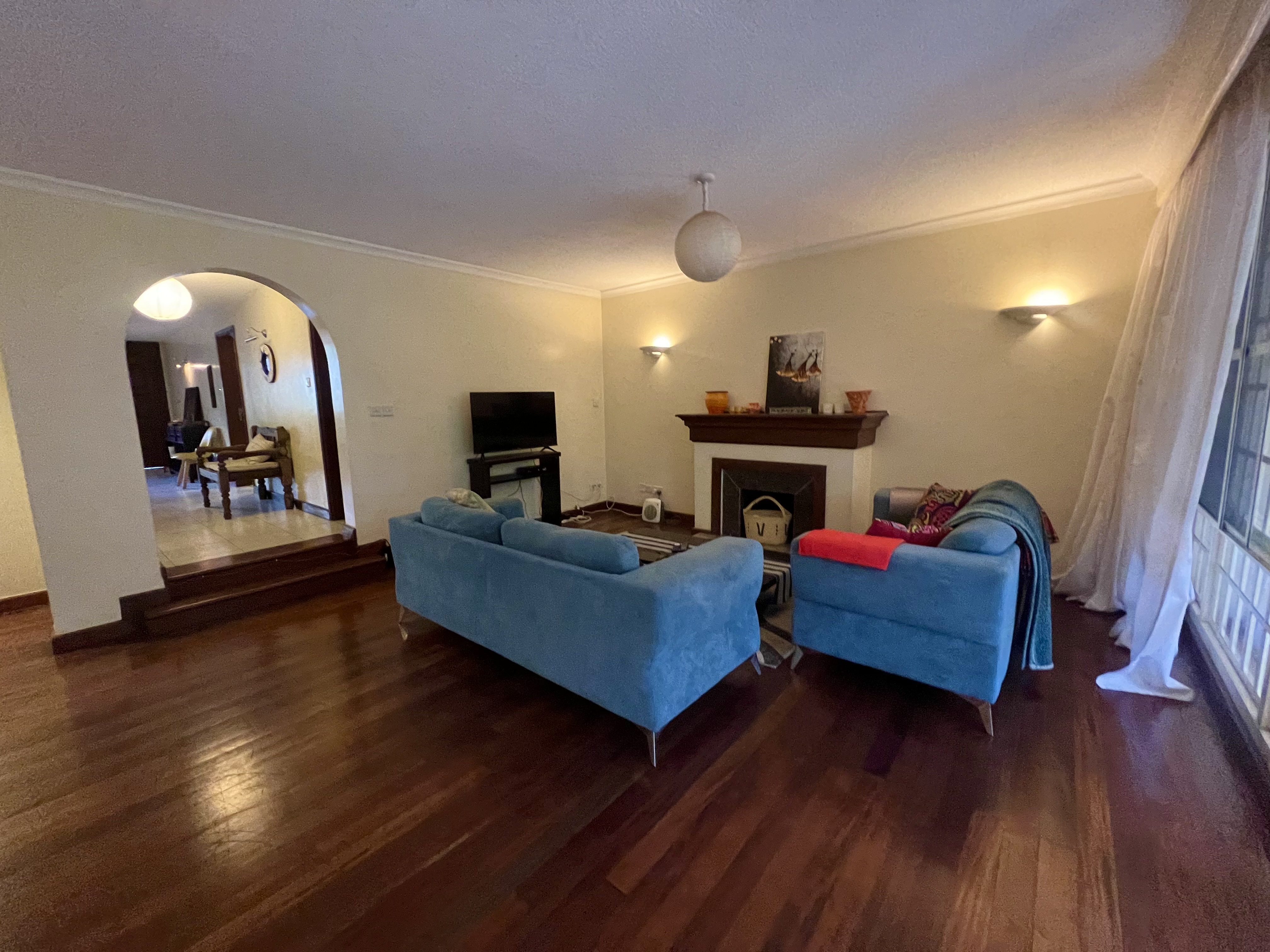 Charming 3 BR Duplex to let in Riverside - Image 4