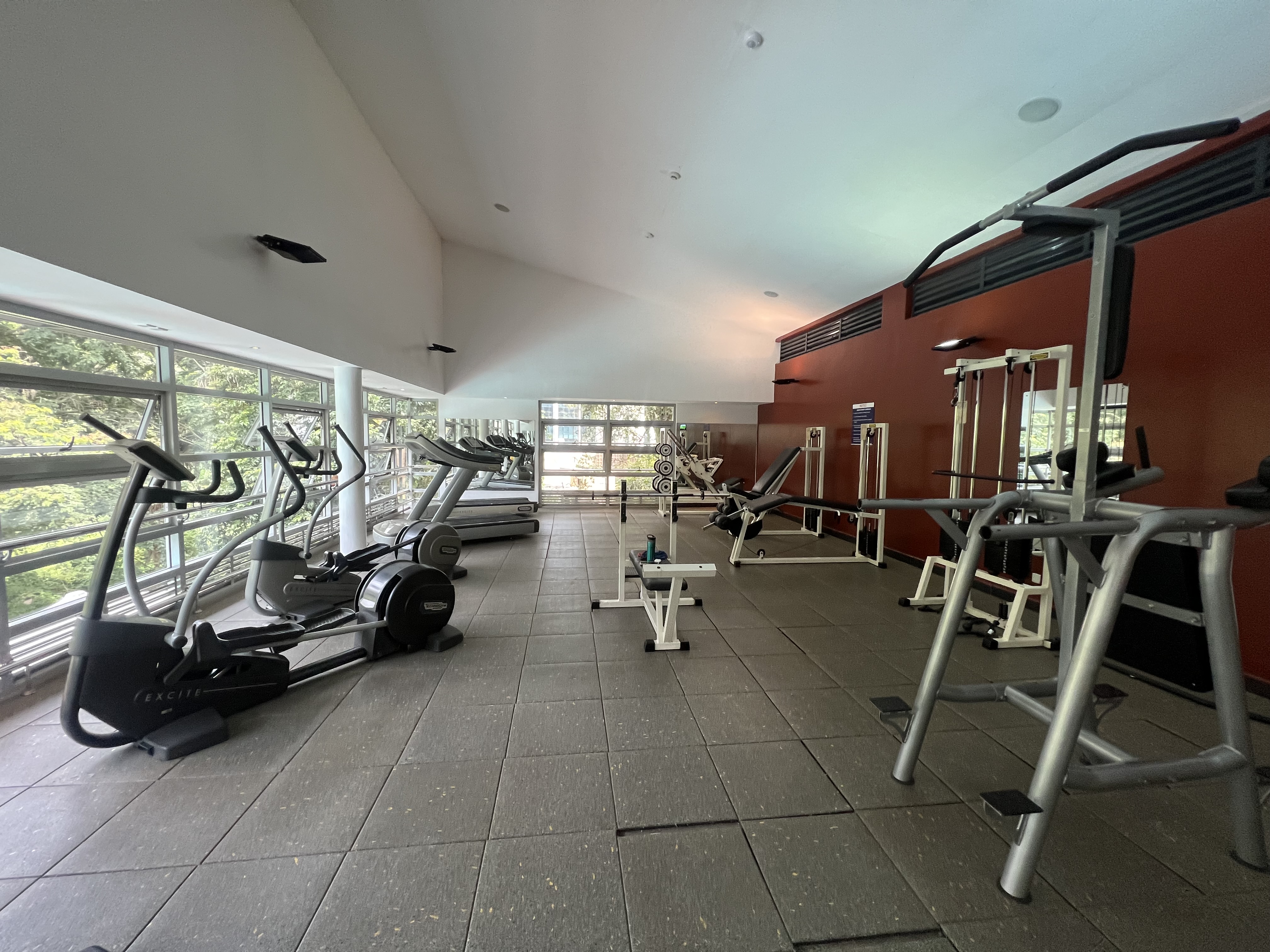 Charming 3 BR Duplex to let in Riverside - Image 19