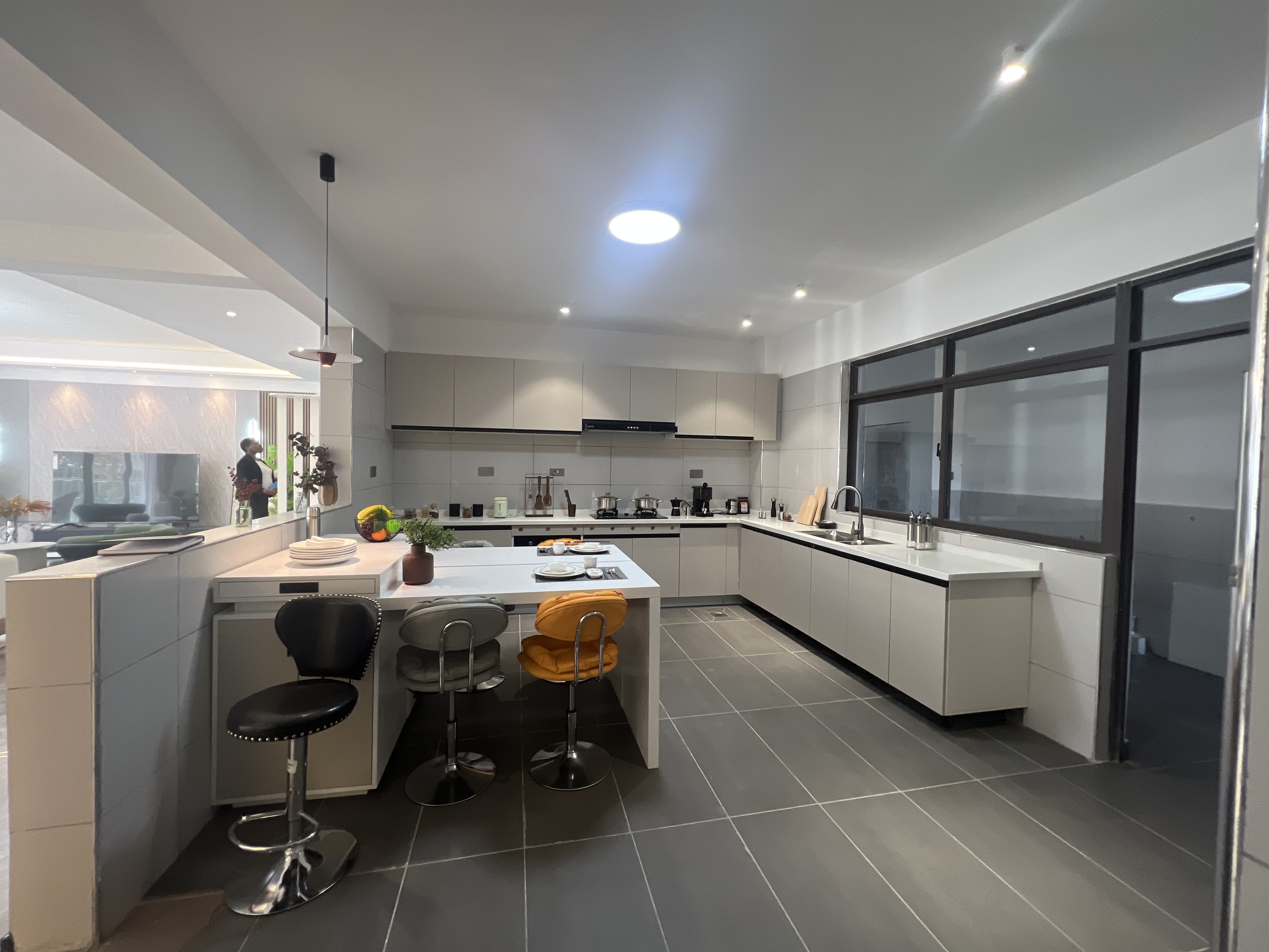 Modern 4 BR apartment for sale in Kileleshwa - Image 7