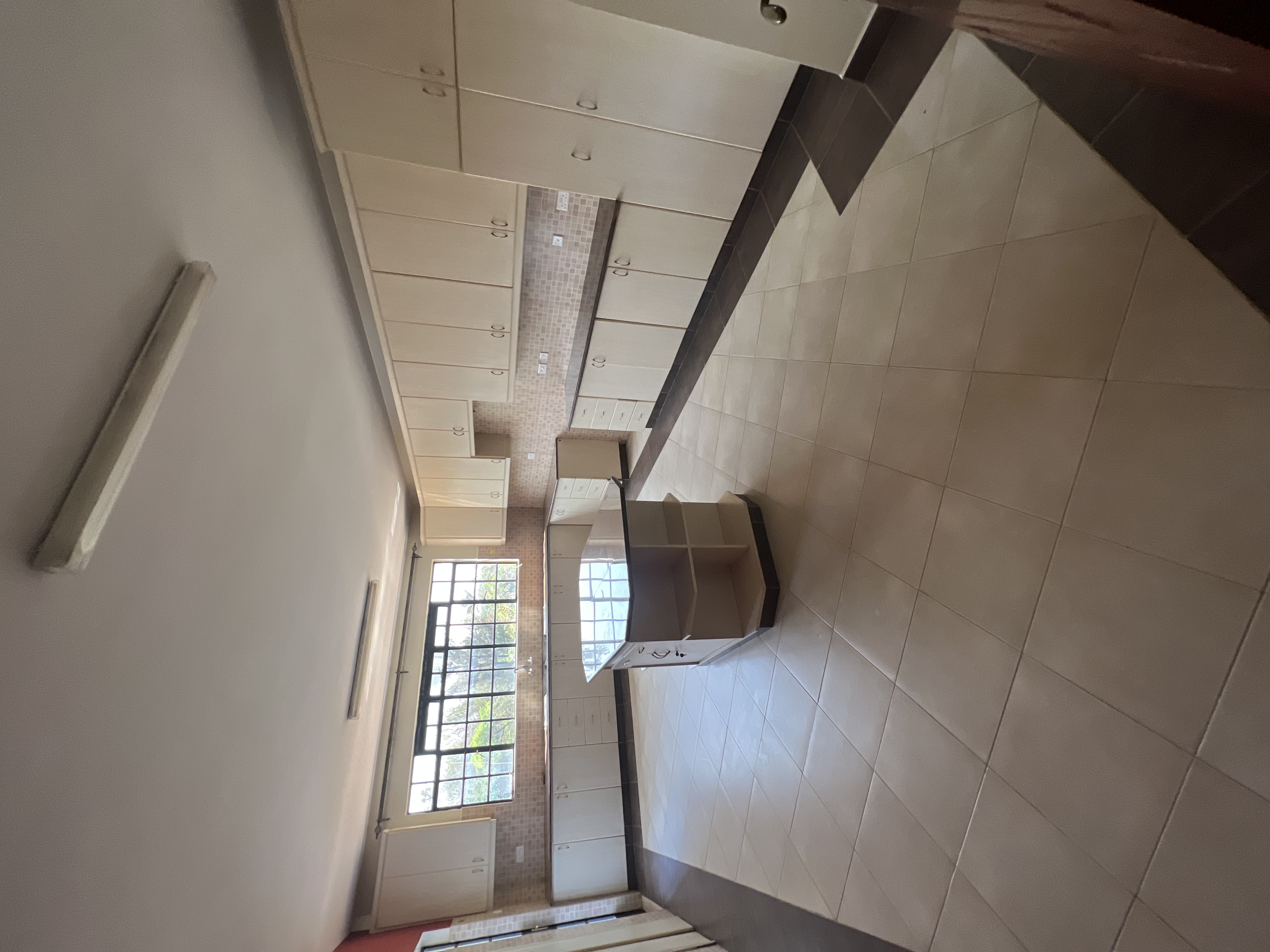 Charming 3 BR +SQ for sale in Westlands,Brookside Drive - Image 6